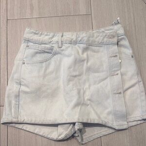 Women's Light Blue Shorts